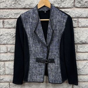 Chic Women's Black and Gray Tweed Blazer